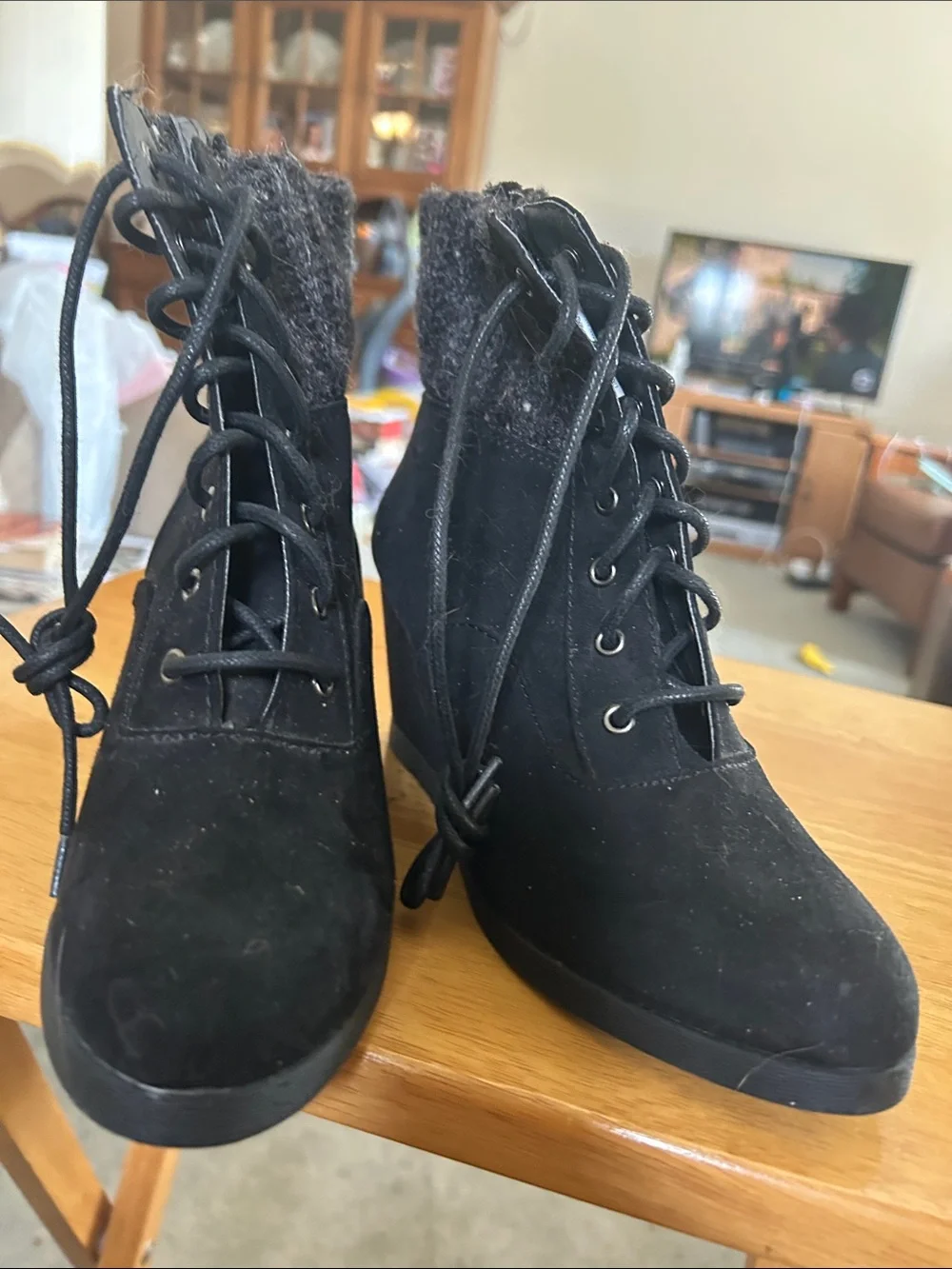 SO stylish black